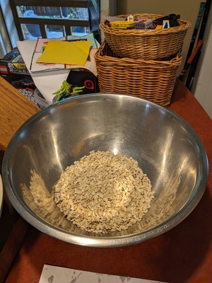 Bowl with nut flour